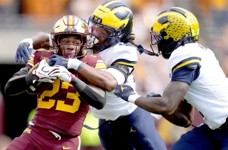 PSU, Michigan on similar college football paths